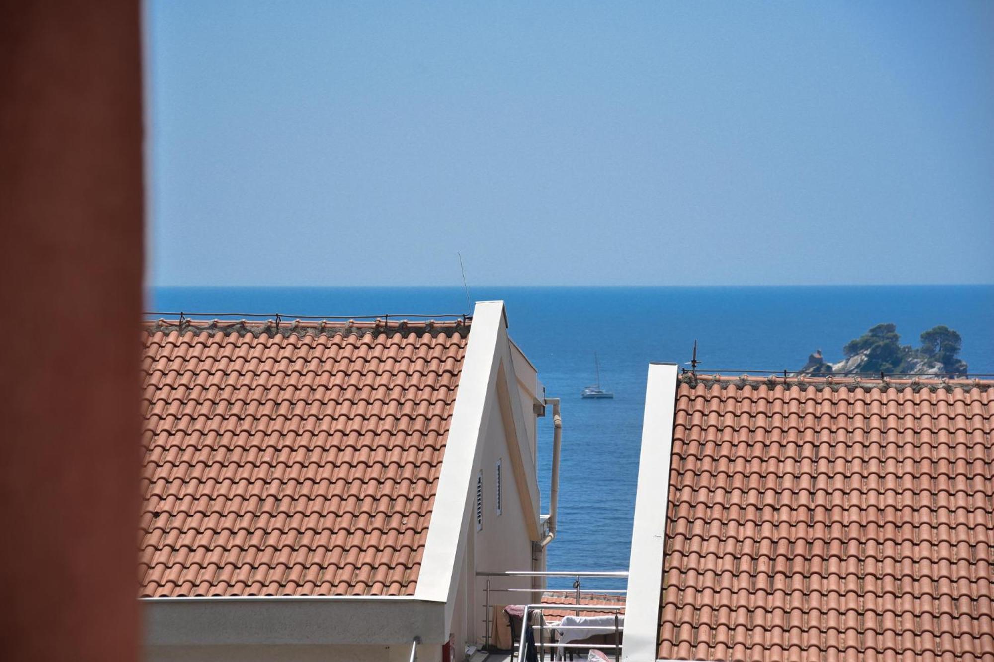 Vila Apartments Lidija Petrovac Exteriör bild